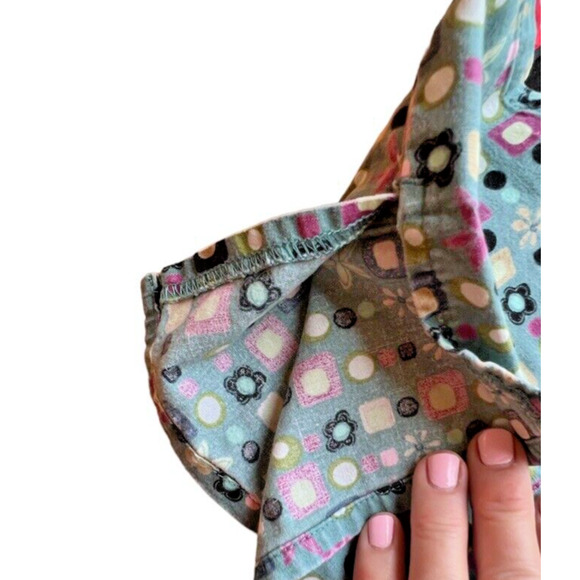 Dickies V Neck Cotton Scrub Top Pockets Womens XS Mulicolor Dots Flowers Nursing - Picture 6 of 14